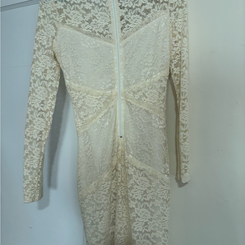 G by Guess Cream Lace Long Sleeve Dress